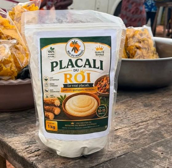 Sachet de Placali du Roi posé sur un étal